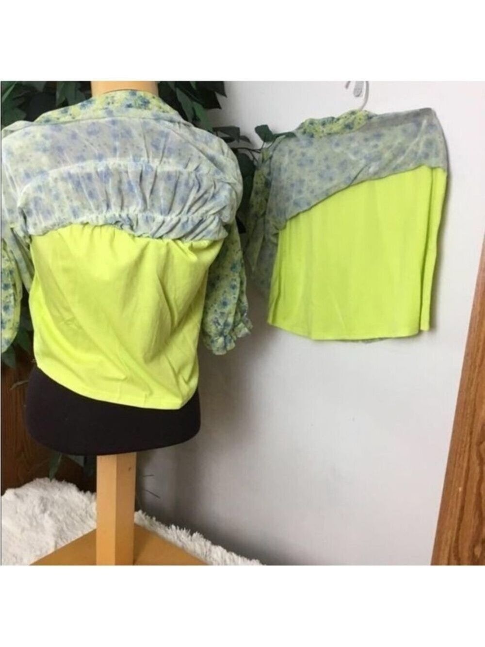 SO faux wrap skirt & on/off shoulder set Woman’s Juniors size XL floral - Picture 7 of 12